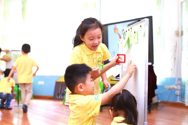 C:\Users\user\Desktop\初赛（2017.6.6-7） - 副本\1-1.jpg